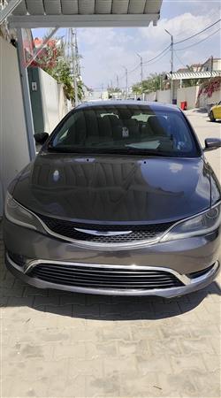 كرايسلر 200